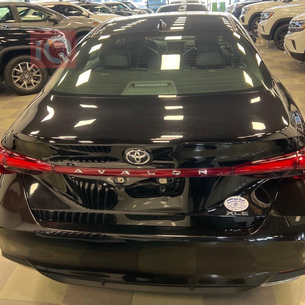 Toyota Avalon